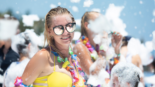 A Clearer Year Ahead: Why New Sunglasses Belong on Your New Year List